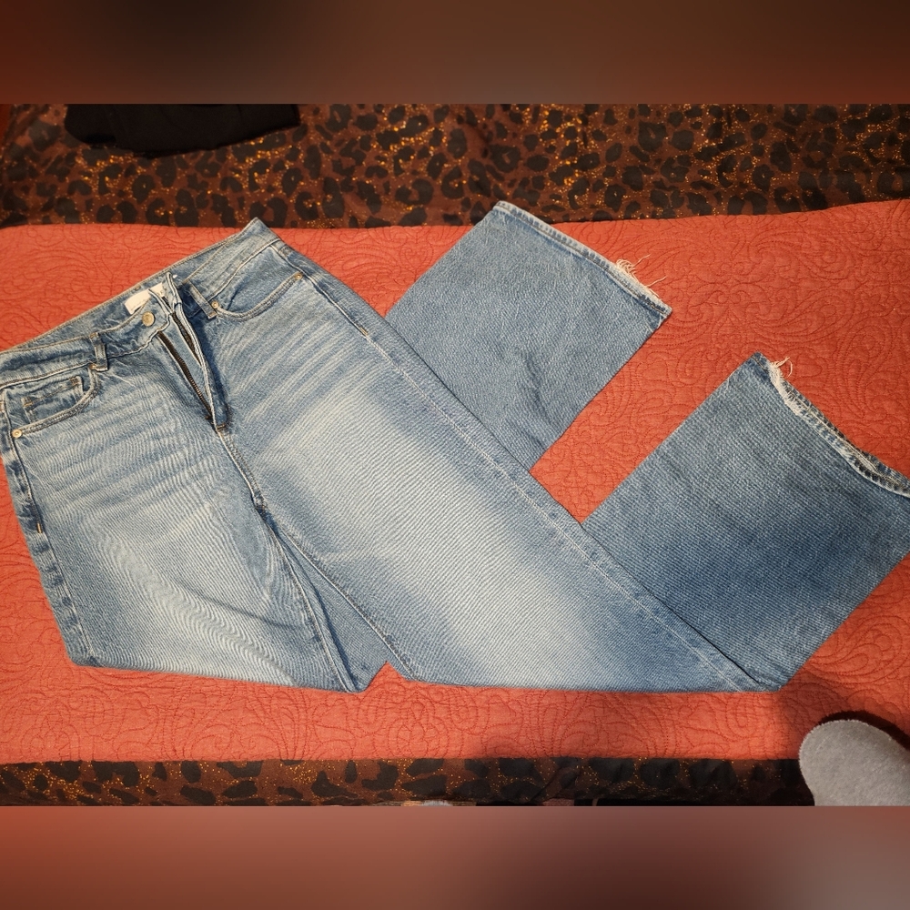 Classic Light Blue Women's Jeans